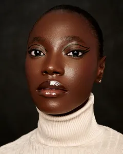 Coffee - Satin Foundation