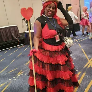 Queen of Hearts-Cutsom