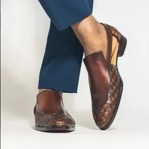 David-closed front toe sandal