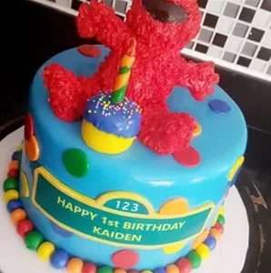 Elmo-Cake